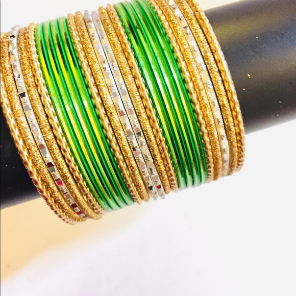 Indian Pakistani Green metal bangles set - Picture 2 of 6